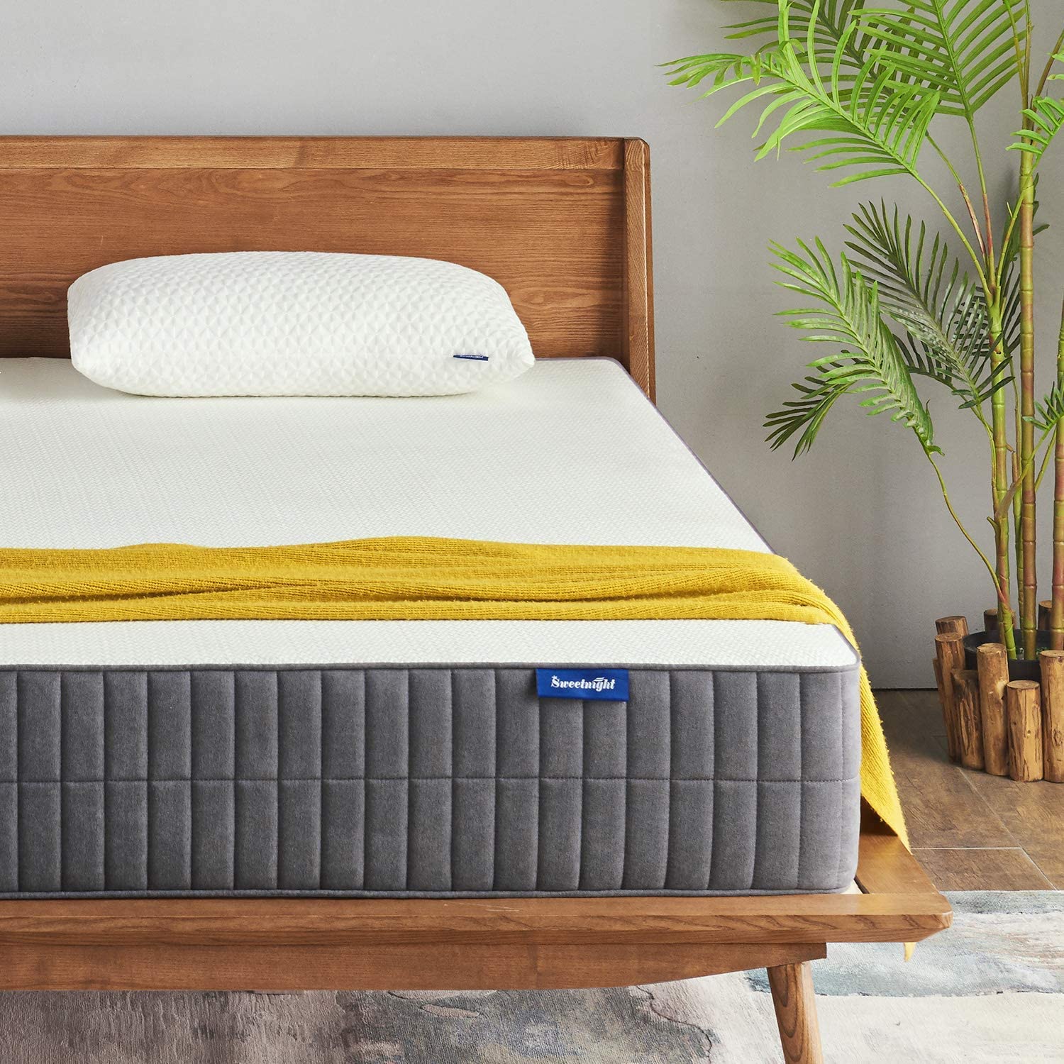 12 Best Memory Foam Mattresses in 2025