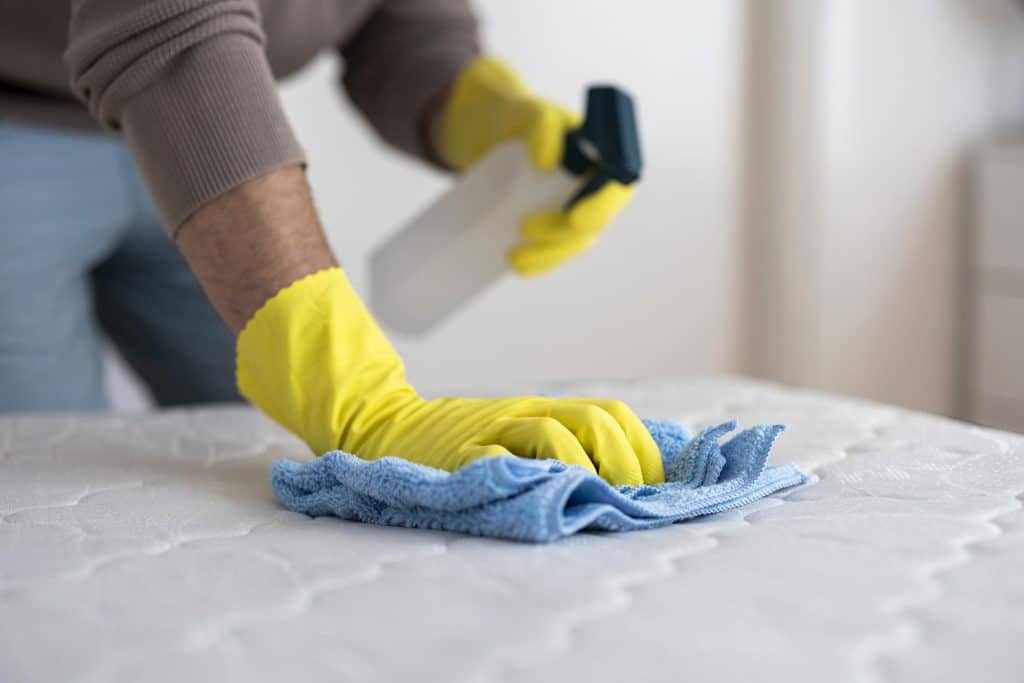 How to Clean an Air Mattress