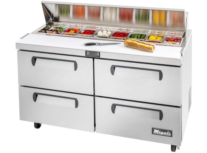 How to Choose the Right Sandwich Prep Table for Your Restaurant